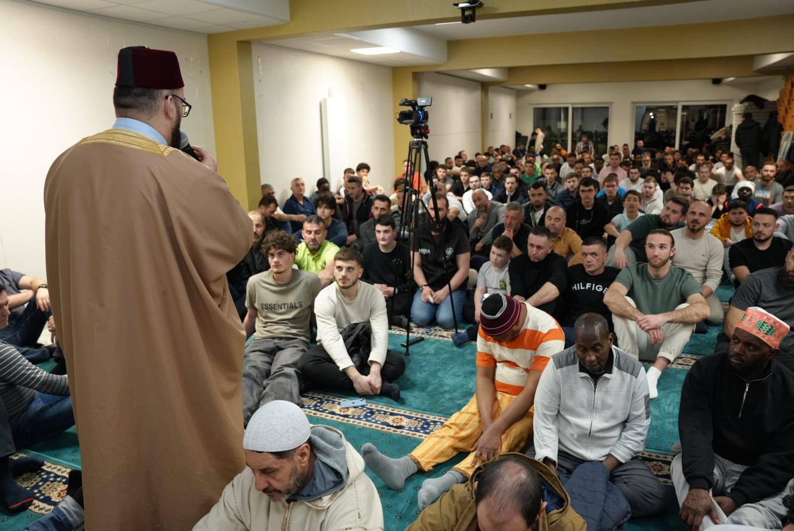 khoutba-centrale-prends-soin-de-l-amiti-c-est-une-qualit-de